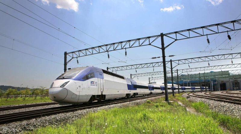 Mien phi phi cao toc. Giam gia toi 30 cho ve tau KTX · SRT khi quay lai ga